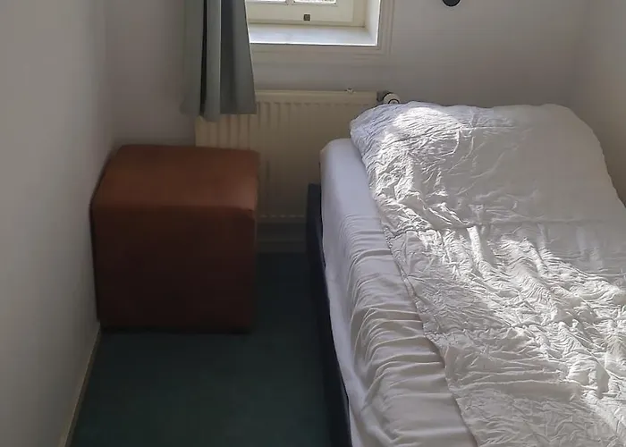 Kasteel Schaloen - & * Valkenburg aan de Geul