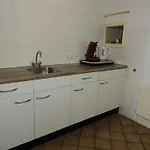 Kasteel Schaloen - & بيت للعطل *