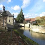 Дом отдыха Kasteel Schaloen - &