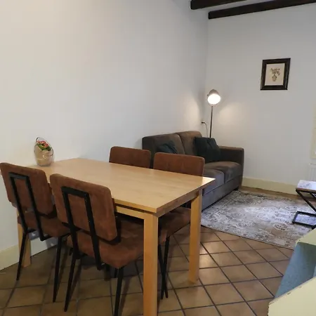 Kasteel Schaloen בית נופש *