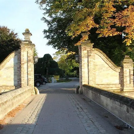 Vakantiehuis Kasteel Schaloen *