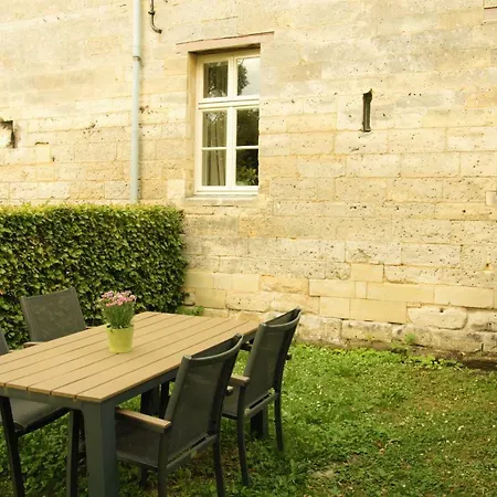 Kasteel Schaloen - & Ferienhaus Valkenburg aan de Geul