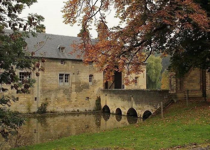 Nyaraló Kasteel Schaloen - & Valkenburg aan de Geul