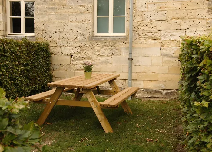 Kasteel Schaloen - & * Valkenburg aan de Geul